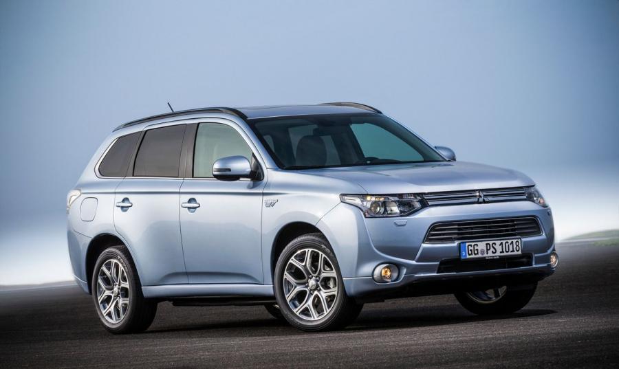  Mitsubishi Outlander PHEV 2012 года  (фото 48 из 48)